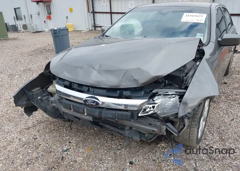 2012 Ford Fusion Se z USA, uszkodzony, nr VIN 3FAHP0HA5CR321439